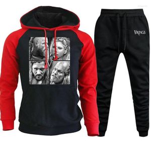 Erkek Trailtsits Erkekler Sokak Giyim Erkek Hoodies Raglan Sonbahar Kış 2022 TV Şovu Elbise Erkek Polar Kapşonlu Vintage Pullover Pantolon 2 Parça