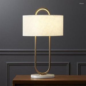 Lampade da tavolo Moderne Marmi Lampada Abajurs Soggiorno Home Decor Tessuto Camera da letto Comodino Apparecchio Luce