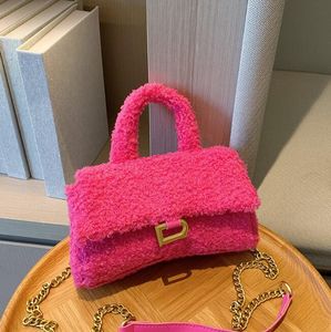 Damska futrzana torba wełniana jagnięcina torba klepsydra z literami torebka na jedno ramię w torbie crossbody Western Style zimowy moda