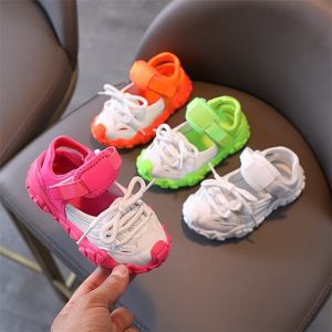 Sneakers Baby Girls Boys Casual Shoes Summer Spädbarn Toddler Mesh Breattable Student Sneaker Children Sport Kids Sandaler 220928