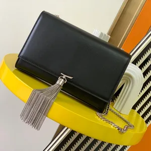 Kate Medium Chain Shoudler Bag Tassel Crossbody Bags Designer Smooth Läder Purse Wallet Women Luxury Classic Retro Flap Bag Mini