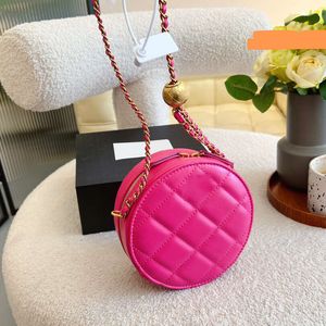 Womens Designer Classic Round Circle quiltade Vanity Påsar med Gold Crush Ball GHW Crossbody Cosmetic Case 16CM2657