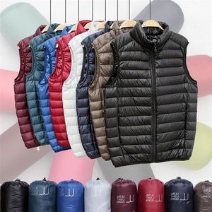 Herrarna ner parkas vinter män anka vest coat ultralight ärmlös pufferjacka ultravalt varm lättvikt down jacka maistcoat 220928