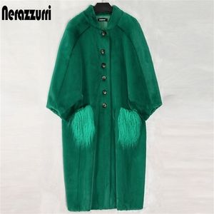Womens Fur Faux Nerazzurri överdimensionerade gröna långa fluffiga kappor Kvinnor Bat Hylsa med mongoliska fickor Ry Coats Korean Fashion 220926