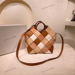 5A Shoulder Bag Designer Leather Wallet Quality Eye-catching Temperament Crossbody For Women Classic Famous Brand Shopping Purses 220303