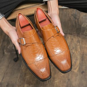 Fashion Monk Shoes Men Shoes Solid Color Snake Pattern Pu Stitching Pointed Retro Side Buckle Classic Business Casual Wedding Daily AD284