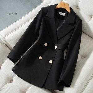 Trenchrockar Fashion Trench Coat Dress Women 2022 Ny Spring Autumn Windbreaker Coat Kvinnlig storlek Black White Belt Blazer Vintage Y2209