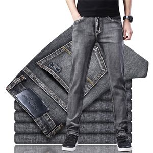 Mens Jeans Straight Mens Classic Blue Black Grey Denim elástico Fit Regular Male Jeans Stretch Jeans Business Casual Style Pants 220928