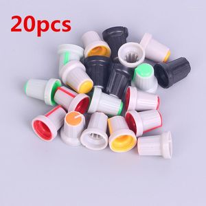 Przełącznik 20pcs potencjometr obrotowy gałki 6 mm plastikowe gwintowane kołpaki 15 17 mm losowy kolor