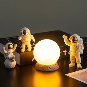 Objetos decorativos Figuras 3pc Decoração doméstica Decoração da sala Kawaii Astronauta Acessórios para o escritório Astronaut Bookshelf Statuette Kids Decor Decor 220928