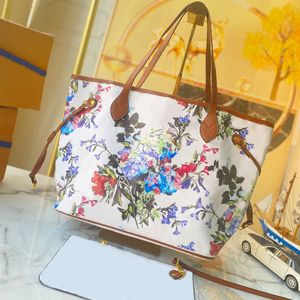 Bolsa de bolsa de jardim bolsa de compras bolsas de ombro feminino com padr￵es de couro floral manuseio de moda de moda bolsa de bolso de grande capacidade 31cm m21352
