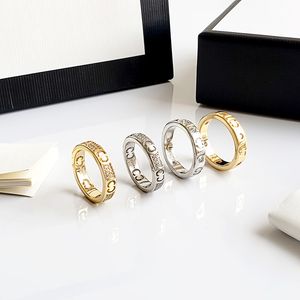 Nuovi anelli a fascia di design Uomo Donna Coppia Anello Stelle Lettere Anelli Gioielli classici di design di lusso