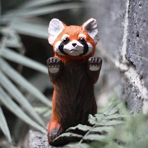 Decorative Objects Figurines Nordic Style Red Panda Handmade Wood Carving Cute Statue Wooden Animal Panda Ornament Home Garden Decor Lovely Gift Friend 220928