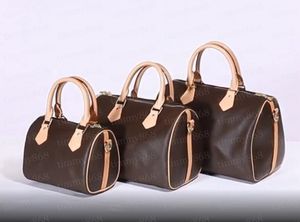 7A Genuine Leather Women Tote Messenger Bag Classic Luxurys Designers Moda Feminina Bolsas de ombro feminina Bolsas Totas Lady com ombros de trava de chave