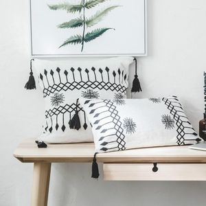 Pillow Cotton Knitted Cover With Tassels Decorative Case Blanket White Black Simple Throw Room Sofa Chair