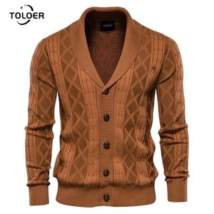 Maglioni da uomo Maglione cardigan Maglione lavorato a maglia in cotone a maniche lunghe con scollo a V da uomo Maglione ispessito Cappotto cardigan moda monopetto 220929