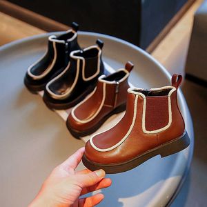 부츠 2022 New Children 's Shoes Boys and Girls Winter Luxury Chelsea Boots 따뜻한 편안한 짧은 발 뒤꿈치 두꺼운 바닥 T220928