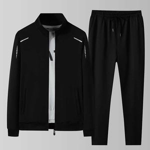 Men Tracksuits Men Sportswear Set Spring Autumn Autumn Stists Sportsuit Jacket Pant Sweatsuit الذكور ملابس المرقاء المقطوعة بالإضافة إلى حجم G220927