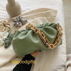 A YD Pouch Designer Bag Bottegss Borse Donna Venetss Pochette Borsa Donna 2023 Nuova catena di moda coreana Casual da donna Ve