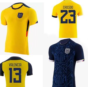 maglie da calcio Ecuador personalizzate 22 23 home thai qualità yakuda L.CAMPANA 9 CIFUENTES 5 PLATA 19 HINCAPIE 3 VALENCIA 13 CAICEDO 23 wear