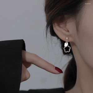 Stud Earrings Light Luxury Beautiful Hollow Flower Female Niche Design High-end Small And Exquisite Ins All-match Jewelry