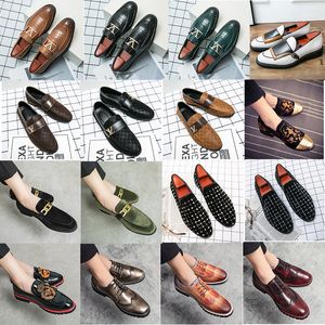 Luxury Brogues ręcznie robione w wysokiej jakości metalowe klamra dekoracyjne skórzane szwy rzeźbowe kryminanie okrągłe palec u nóg butów biznesowych mokazje wielokrotnie 38-48