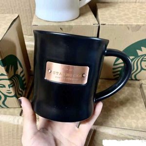 Muggar 475 ml klassisk stil kreativ Starbucks svartvitt mugg koppar kontor par par kaffekopp med stjärnsked