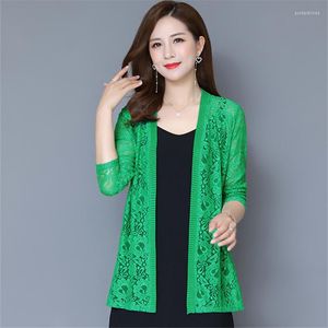 Damenjacken 2022 Sommer Weißer Mantel Frauen Spitze Strickjacke Tops Koreanische Plus Größe Langarm Schal Sonnencreme Oberbekleidung Lose Damen 5XL