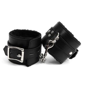 Красотные предметы черные пушистые наручники для BDSM Games Bondage ограничения кандалы эротические продукты Взрослые аксессуары SM
