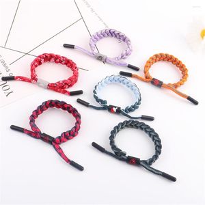 Braccialetti con ciondoli 6 colori Bracciale da polso Anime intrecciato a mano Unisex Corda regolabile per lacci delle scarpe per donna Uomo Accessori Cosplay