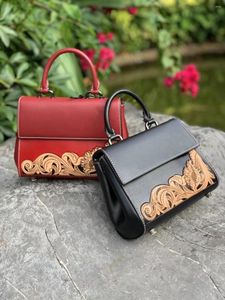 Evening Bags 2022 Women Chinese Style Lady Handbags Buckle Bag Hand-painted Genuine Leather With Carvings Size 20-16-8cm