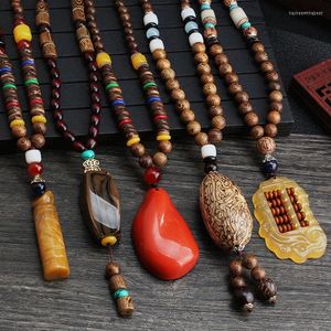 Pendant Necklaces 2022 Fashion Exquisite All-match Men And Women Ethnic Style Retro Wooden Bead Sweater Chain Long Bodhi Necklace Jewelry