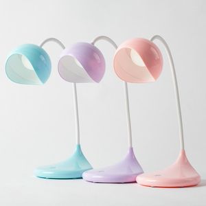 Lampy stołowe LED Touch Lampa Śliczna nowoczesna minimalistyczna USB Nocna ochrona oka Ochrona oka Czytanie łóżka łóżka dla sypialni