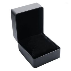 Oglądaj pudełka Przyjazd Czarne trwałe prezentowe pudełko na prezent dla bransoletki Bransoletka Biżuteria Kobieci mężczyźni