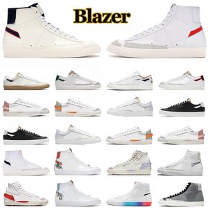Blazer midden 77 Men Women Running Casual Shoes Vintage Blazers Jumbo Low Black Wit Multi Color White Indigo Pine Green Mens Trainers Designer Platform Sneakers