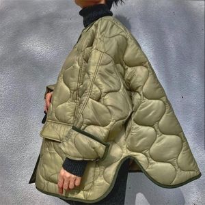 Kadınlar Aşağı Parkas Clinkly Tasarımcı Sonbahar Kış Ordusu Yeşil Kilpiler Jackets Kadınlar İçin Günlük Moda Sıcak Kesin Pamuk Kapiteli Ceket Cepleri 220929