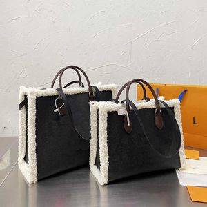 TOTES Sonbahar Kış Peluş Tote Çanta Tasarımcı Çantalar Kadınlar Kadife Çanta Moda Kıllı Omuz Büyük Kapasite Alışveriş Elçisi Çantalar Kadın Cüzdan 220926