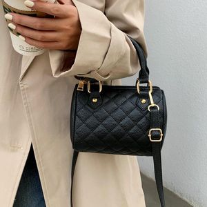Torby na ramię Wysokiej jakości skórzane torebki dla kobiet małe crossbody luksusowe projektantki torebka komunikator