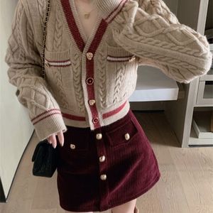 Tv￥delt kl￤nning Autumn Winter Small Fragrance Set Women Sweater Cardigan Coat Bodycon kjol French Vintage 2 Suits 220930