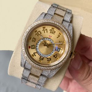 Watch en diamant complet Mentises mécaniques automatiques 41 mm avec bracelet en acier en diamant.