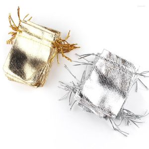 Bolsas de joyer￭a 50 piezas/lote 7x9cm 9x12cm bolsas de tela de oro Organa empaquetado de trazado de terciopelo