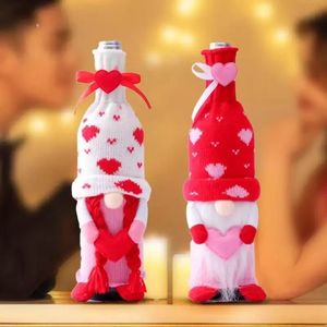 Kerstdecoraties Wijnflesjes Zakken Vakantie Sweater Cover Handgemaakte kabouter voor Valentijnsdag Wedding