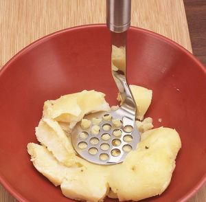 Прессовая картофельная мешалка для овощных инструментов Ricer Puree Maker Maker Potatoes