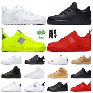 Homens OG Sapato Sapatilhas Mulheres Running Shoes Moda Triplo Branco Utilitário Preto Mens Mulheres Esportes Treinadores Ao Ar Livre Tamanho 36-45