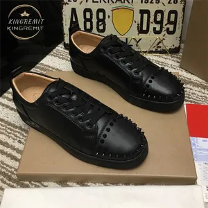 Designer Sneaker Men Shoes Brand Rivet Sneakers Fashion Platform Trainers Spikes Suede Shoe Low Cut Flat Shoes With Box