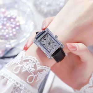 Luxury Womens Watches Designer Fashion Watch Trend Rectangle 2022 äkta klockdamer Full Diamond Waterproof Quartz Women Watchs