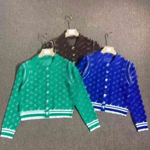 Cardigan Womens Swenser Designer Sweater Fashion Massion Button جودة جودة سترة زر رقيقة من الصوف السترات متماسكة فاخرة الخريف والشتاء ملابس النساء