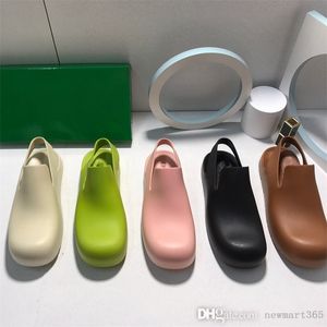 Designer-Damen-Sandalen, Gelee-Regenschuhe, 2022, neue bonbonfarbene Gummi-Hausschuhe mit dicken Sohlen und Box