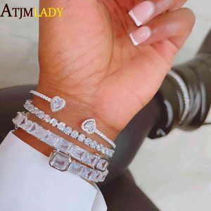 Designer-Schmuck, offene, angepasste Größe, Iced Out, glitzerndes Tropfen-Herz-Pfeil-Cz-Zirkonia-Gepflastert, modisches Liebhaber-Frauen-Hochzeitsband-Stulpe-Armband