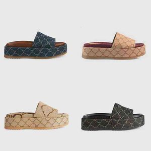 Designer Slide Feminino Sandálias g Chinelos Mens Chinelos Chinelos Luxo Plano Fundo Grosso Bordado Impresso Geléia Borracha Couro Feminino Dr Shoes08Z2